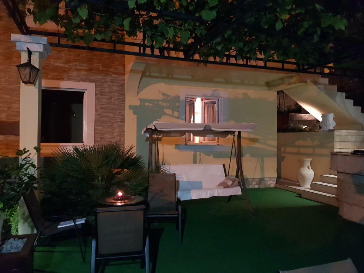Apartments Sandra Tivat Exterior foto